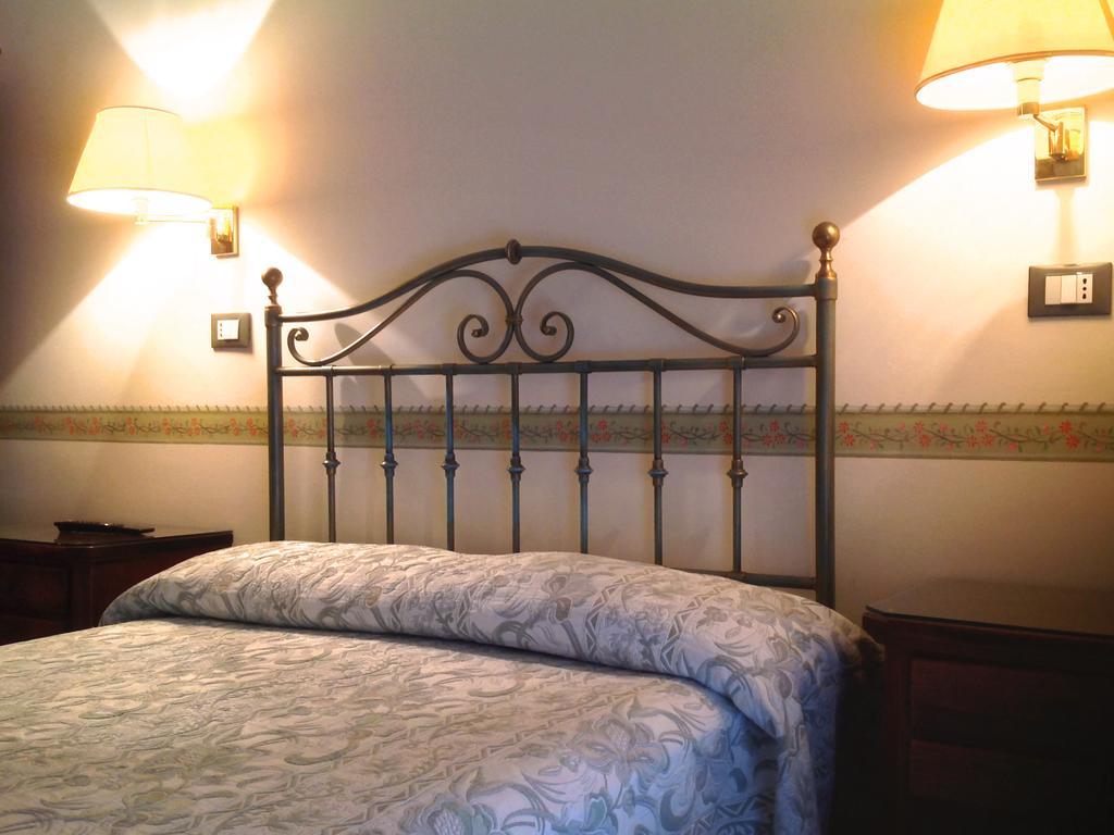 Couette-café Bruxelles Margherita 3*